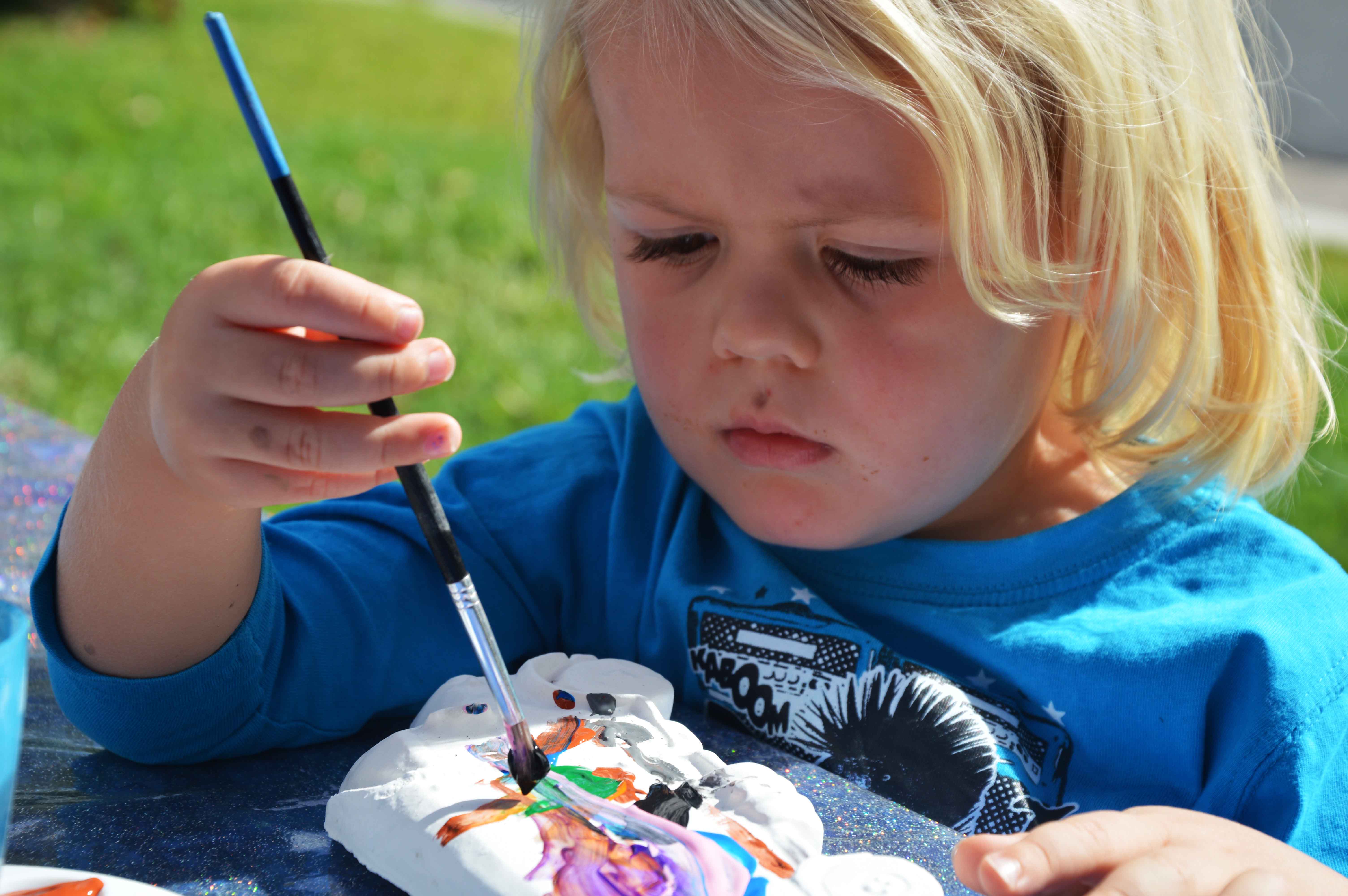 How to Run a Kids Plaster Painting Party in 12 Easy Steps